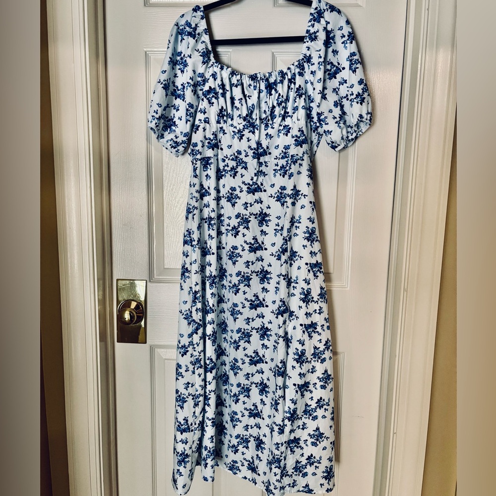 FLORAL MIDI DRESS